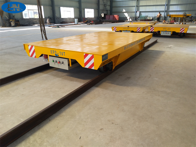 Lágt spenna flutningartæki