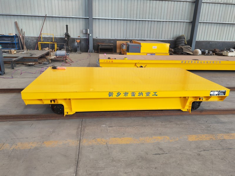 KPD 10T Railway ferðaþjónusta