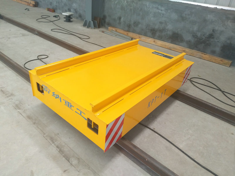 Cable Reel Powered Warehouse Flat Car á lest með fjarstjórnun